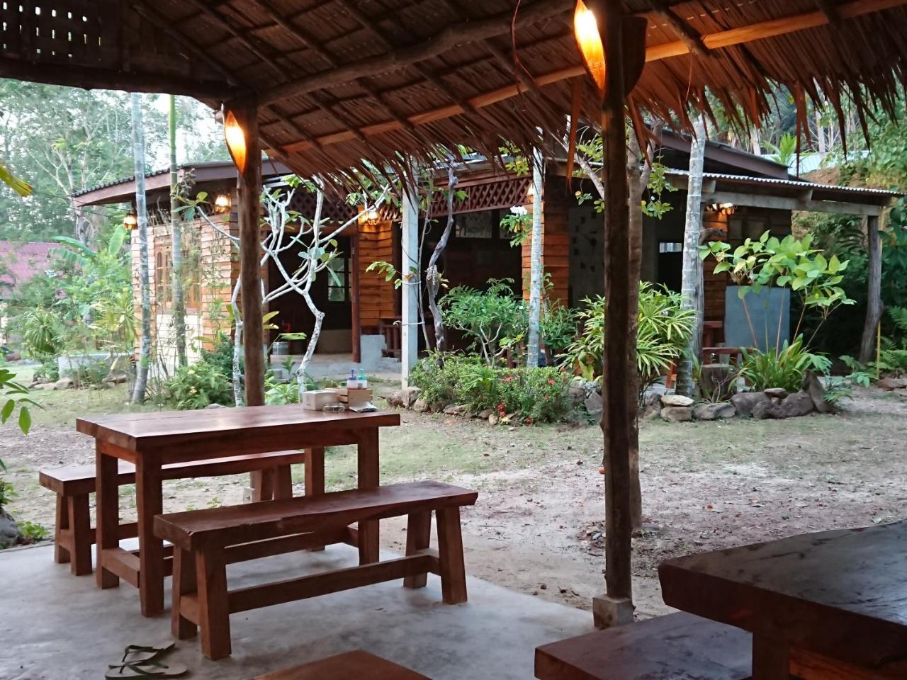 Lanta Para Hut Ko Lanta Exterior foto